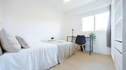 Room for rent in el Camí de Vera, Comunidad Valenciana