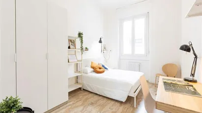 Room for rent in Milano Zona 5 - Vigentino, Chiaravalle, Gratosoglio, Milan