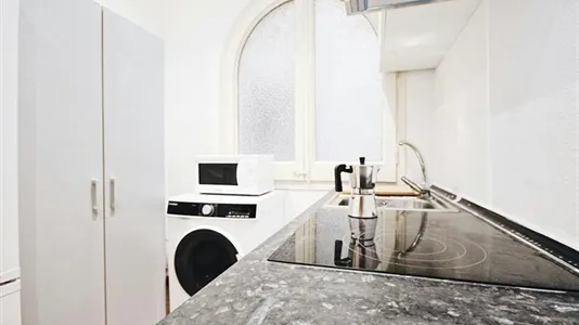 Rooms in Barcelona Sarrià-St. Gervasi - photo 10