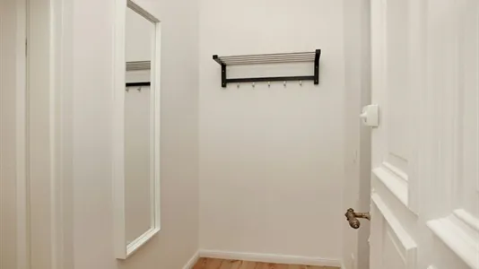 Rooms in Berlin Friedrichshain-Kreuzberg - photo 9