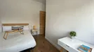 Room for rent, Madrid Carabanchel, Madrid, Calle del Doctor Urquiola, Spain