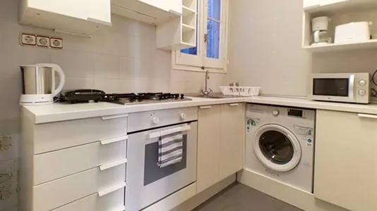 Rooms in Barcelona Eixample - photo 7