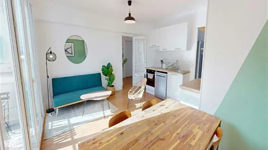 Rooms in Paris 17ème arrondissement - photo 8