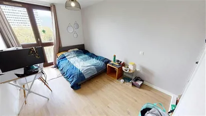 Room for rent in Grenoble, Auvergne-Rhône-Alpes