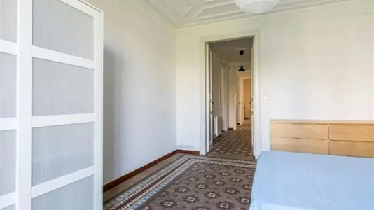 Rooms in Barcelona Eixample - photo 3