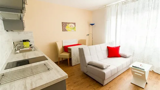 Apartments in Vienna Donaustadt - photo 2