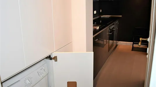 Apartments in Location is not specified - photo 8