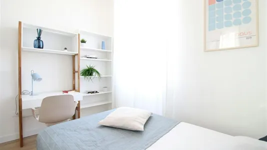Rooms in Florence - photo 2