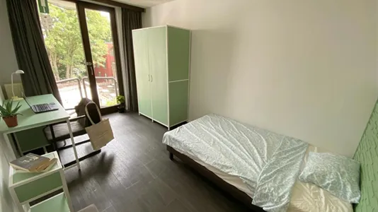 Rooms in Brussels Sint-Gillis - photo 2