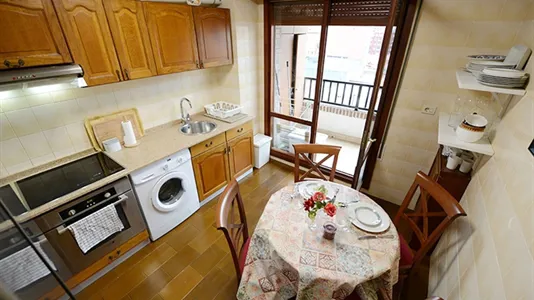 Rooms in Bilbao - photo 10