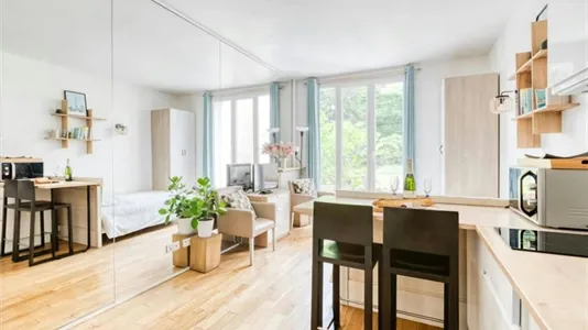 Apartments in Paris 15ème arrondissement - photo 3