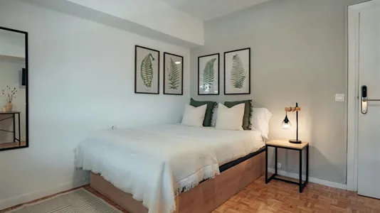 Rooms in Madrid Retiro - photo 1