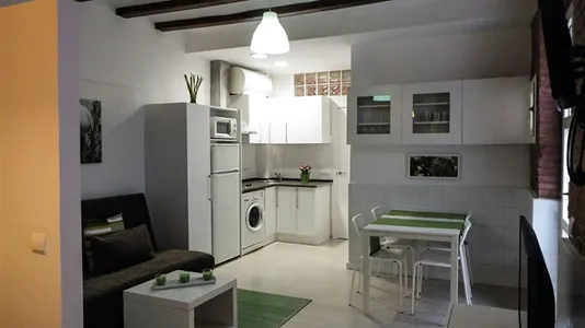 Apartments in Barcelona Ciutat Vella - photo 3