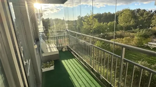 Apartments in Solna - photo 2