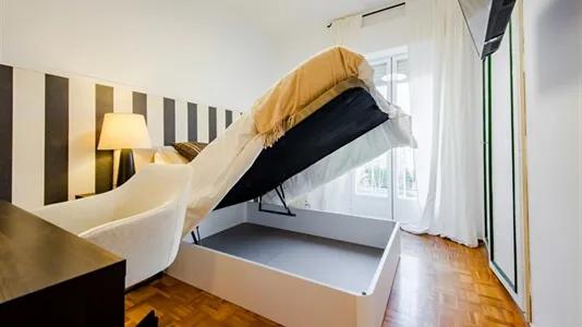 Rooms in Madrid Chamartín - photo 5