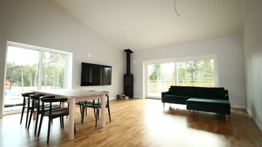 Houses in Knivsta - photo 3