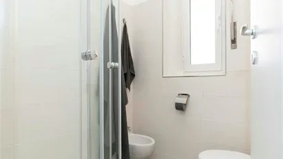 Room for rent in Milano Zona 6 - Barona, Lorenteggio, Milan