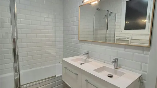 Rooms in Barcelona Sants-Montjuïc - photo 6