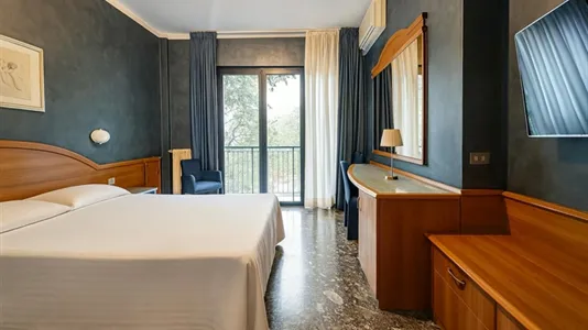 Rooms in Novara - photo 2