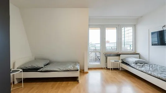 Apartments in Berlin Tempelhof-Schöneberg - photo 4