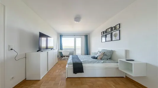 Rooms in Location is not specified - photo 1