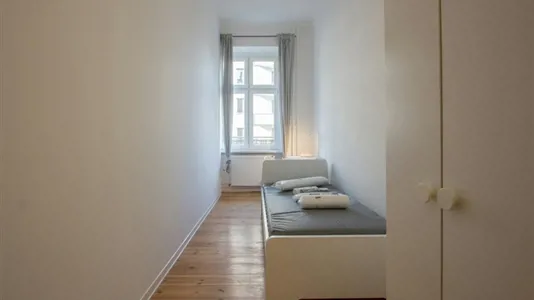Rooms in Berlin Friedrichshain-Kreuzberg - photo 3