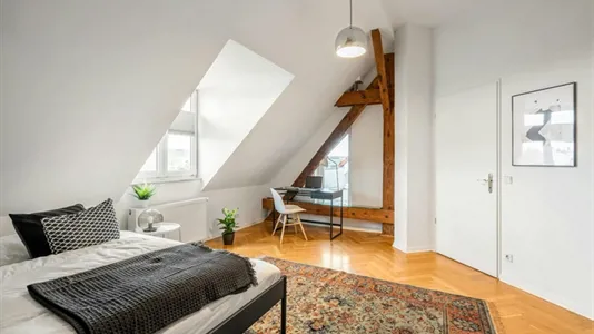Rooms in Berlin Friedrichshain-Kreuzberg - photo 2