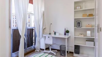 Room for rent in Milano Zona 6 - Barona, Lorenteggio, Milan