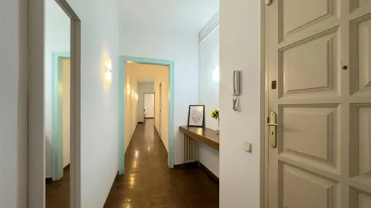 Rooms in Barcelona Eixample - photo 5