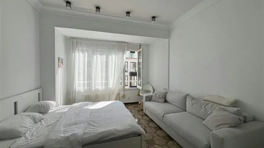 Apartments in Valencia L'Eixample - photo 1