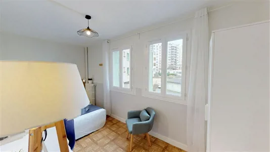 Rooms in Toulouse - photo 3