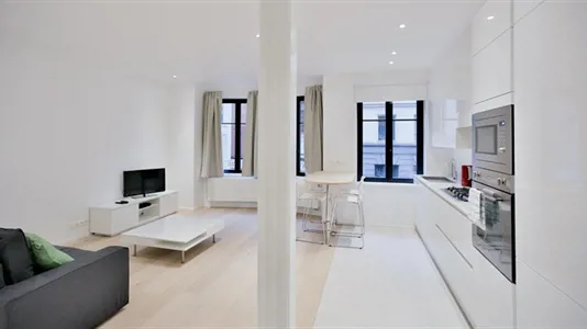 Apartments in Stad Brussel - photo 3