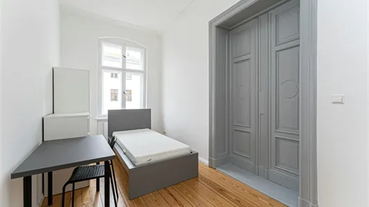 Rooms in Berlin Friedrichshain-Kreuzberg - photo 2