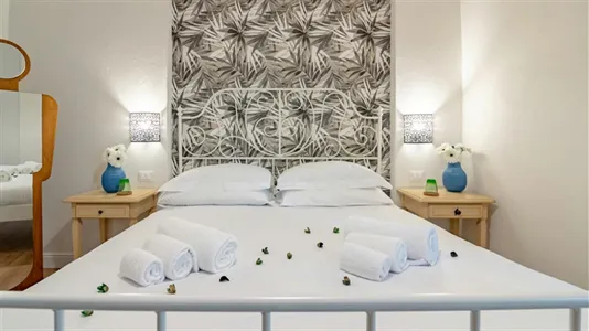 Apartments in Florence - photo 2