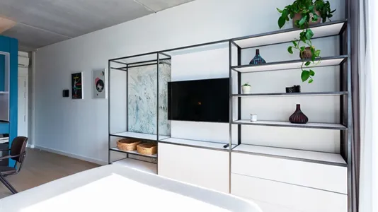 Apartments in Barcelona Eixample - photo 4