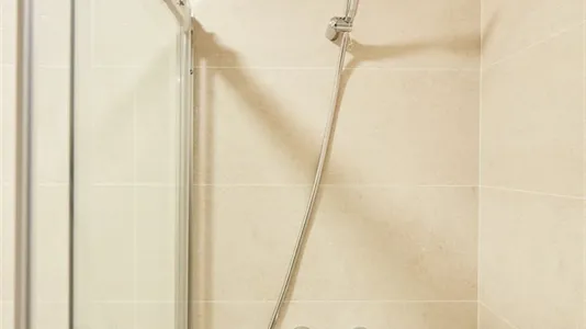 Apartments in Madrid Retiro - photo 9