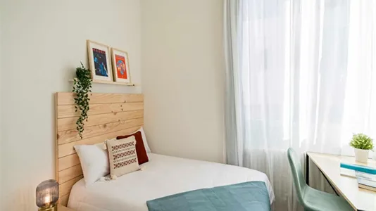 Rooms in Madrid Chamberí - photo 3