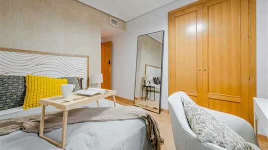 Rooms in Madrid Arganzuela - photo 3