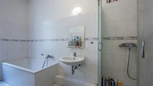 Rooms in Berlin Mitte - photo 10