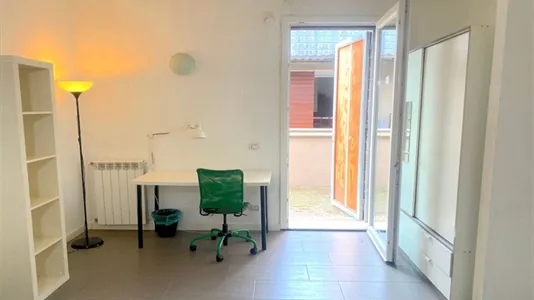 Rooms in Roma Municipio VI – Roma Delle Torri - photo 4