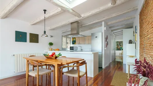 Apartments in Madrid Chamberí - photo 4