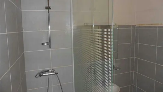 Rooms in Lyon - photo 5