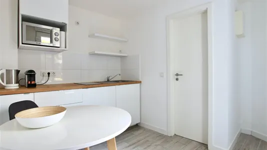 Apartments in Location is not specified - photo 9