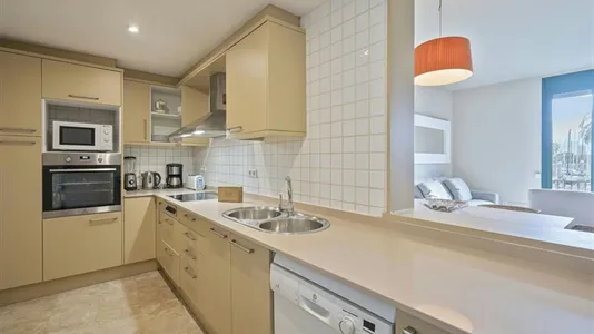 Apartments in Barcelona Ciutat Vella - photo 9