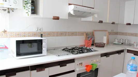 Rooms in El Fontanal - photo 10