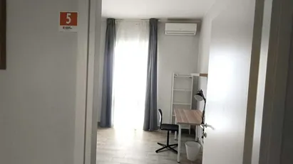 Room for rent in Pescara, Abruzzo