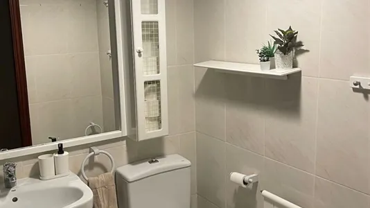 Rooms in Bilbao - photo 9