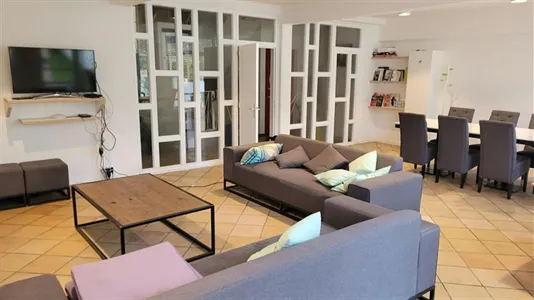 Rooms in Brussels Sint-Gillis - photo 4