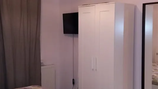 Apartments in Warszawa Śródmieście - photo 8