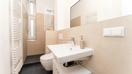 Rooms in Berlin Neukölln - photo 10